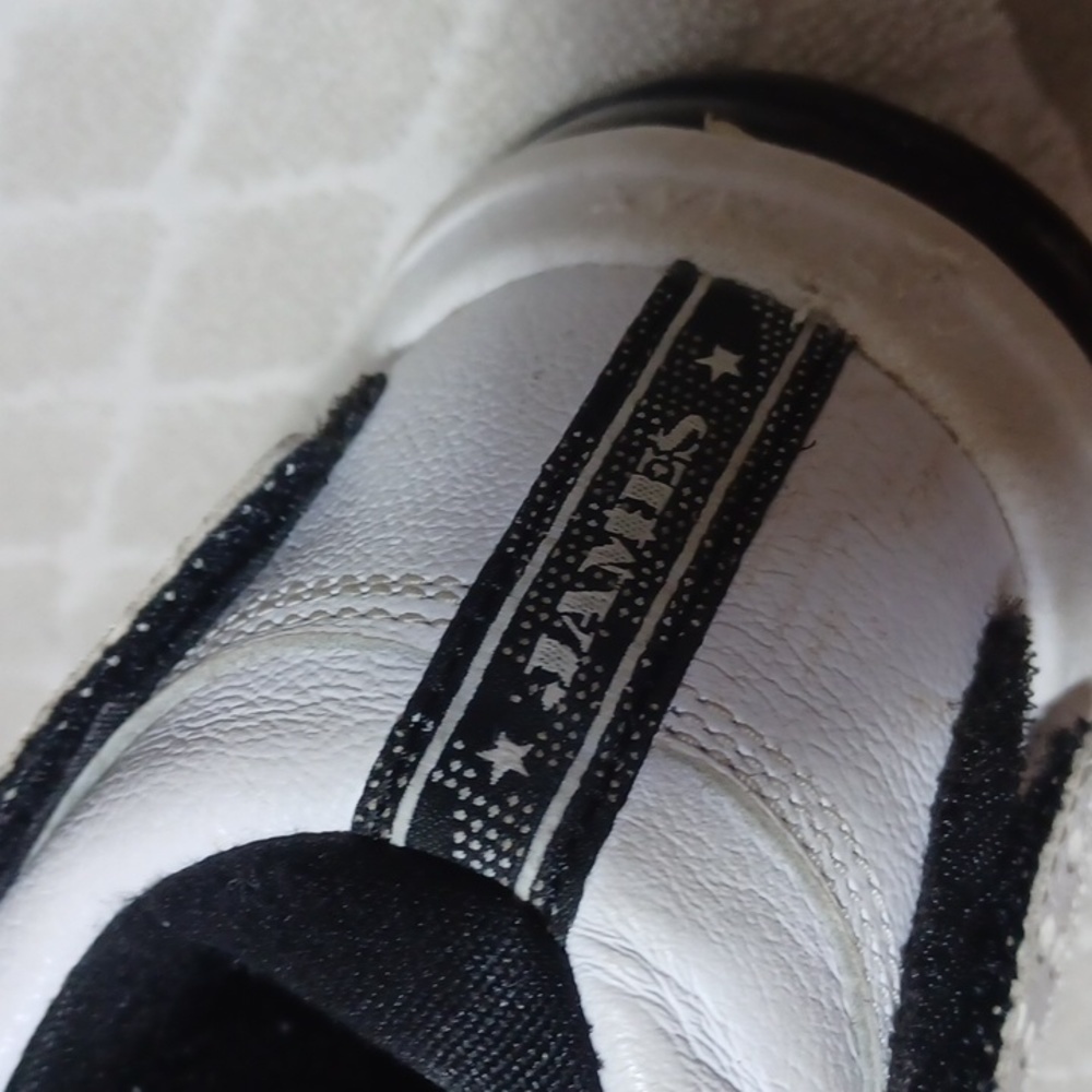 NIKE MENS AIR MAX SIZE 9.5 IN A BEAUTIFUL BLACK AND WHITE LEATHER UPPERS 😍 👌 ♥ - Picture 4 of 8